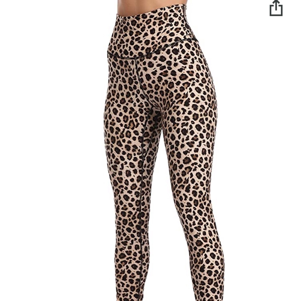 Colorfulkoala High Waisted Leopard Leggings (S)